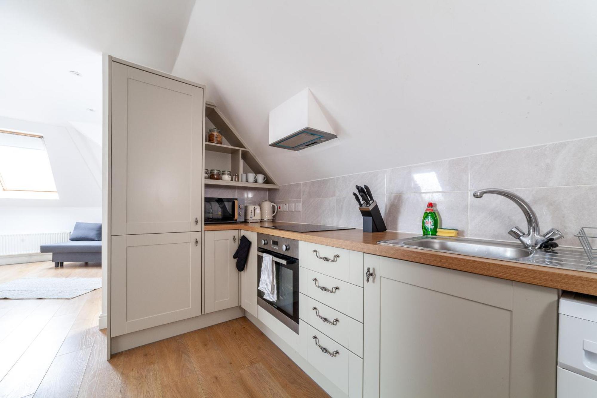 Great 1 Bedroom In Hounslow With Free Parking Abbey Wood Exterior photo