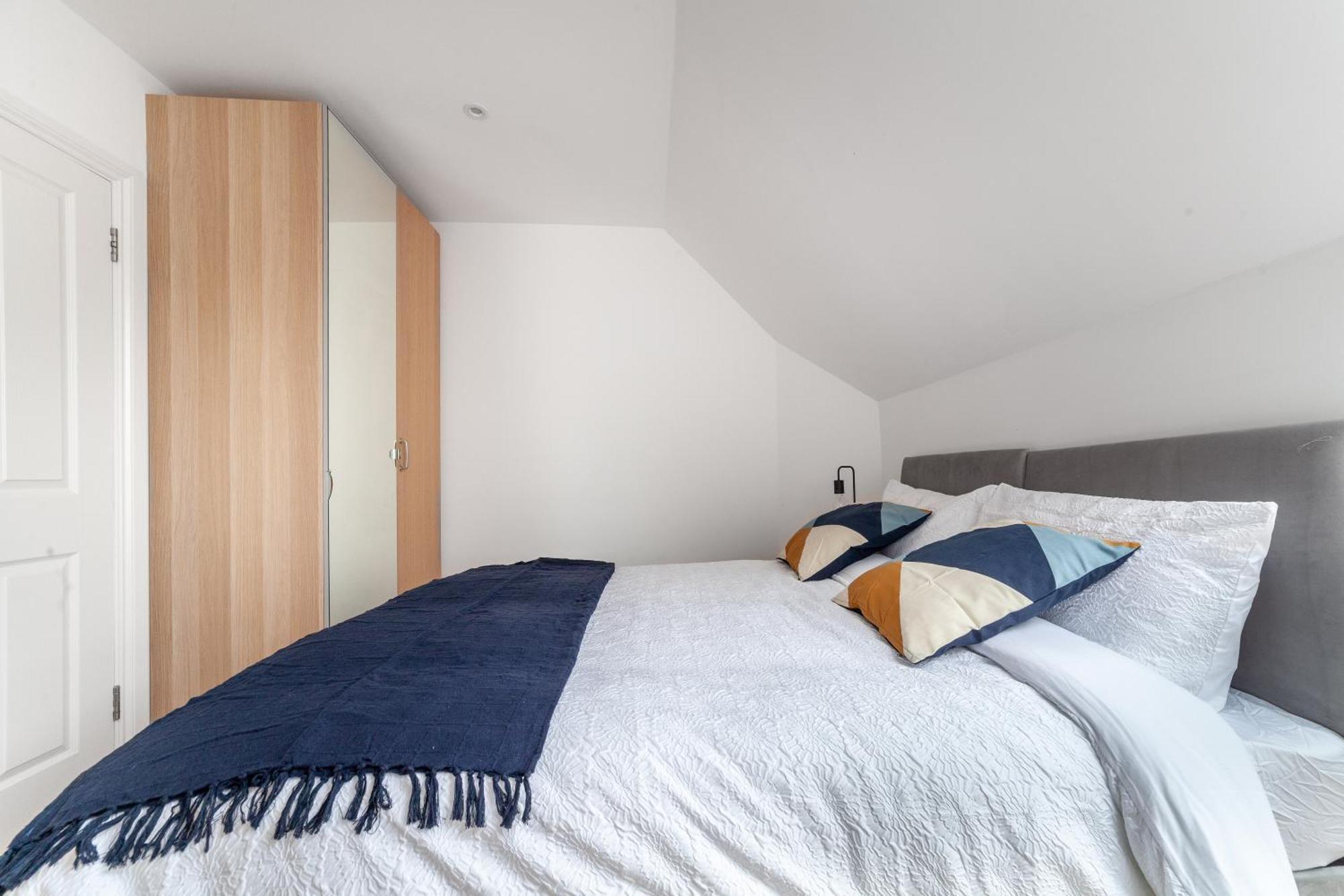 Great 1 Bedroom In Hounslow With Free Parking Abbey Wood Exterior photo
